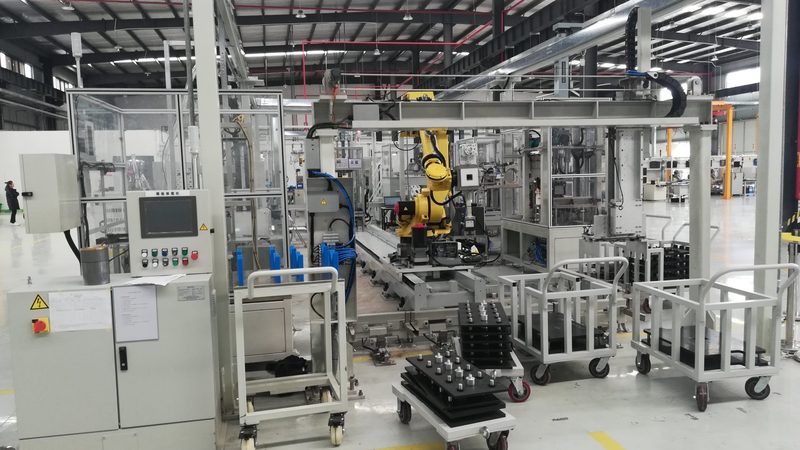智能控制柜远程监控型号：技术解析与选型要点
